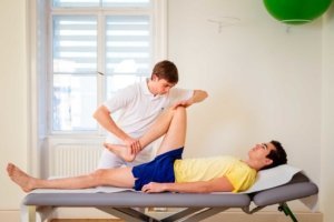 Befundaufnahme Physiotherapie bei Kinemedic - Praxis für physikalische und rehabilitative Medizin